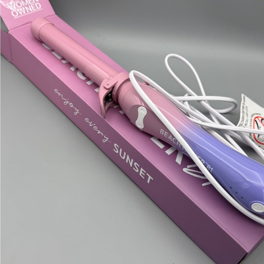 NWOT Beach waver B1 Automatic Curling Iron – Easy Self-Curl Styler